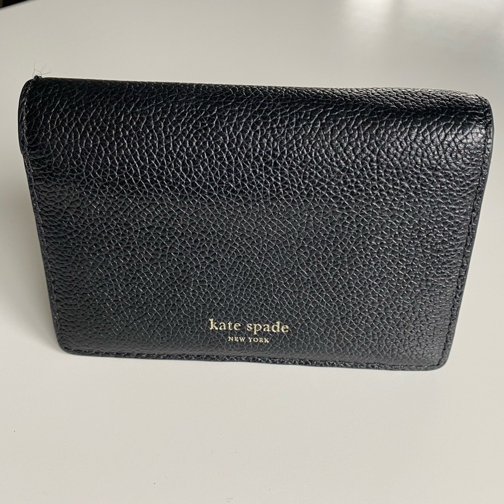 Small Kate Spade wallet